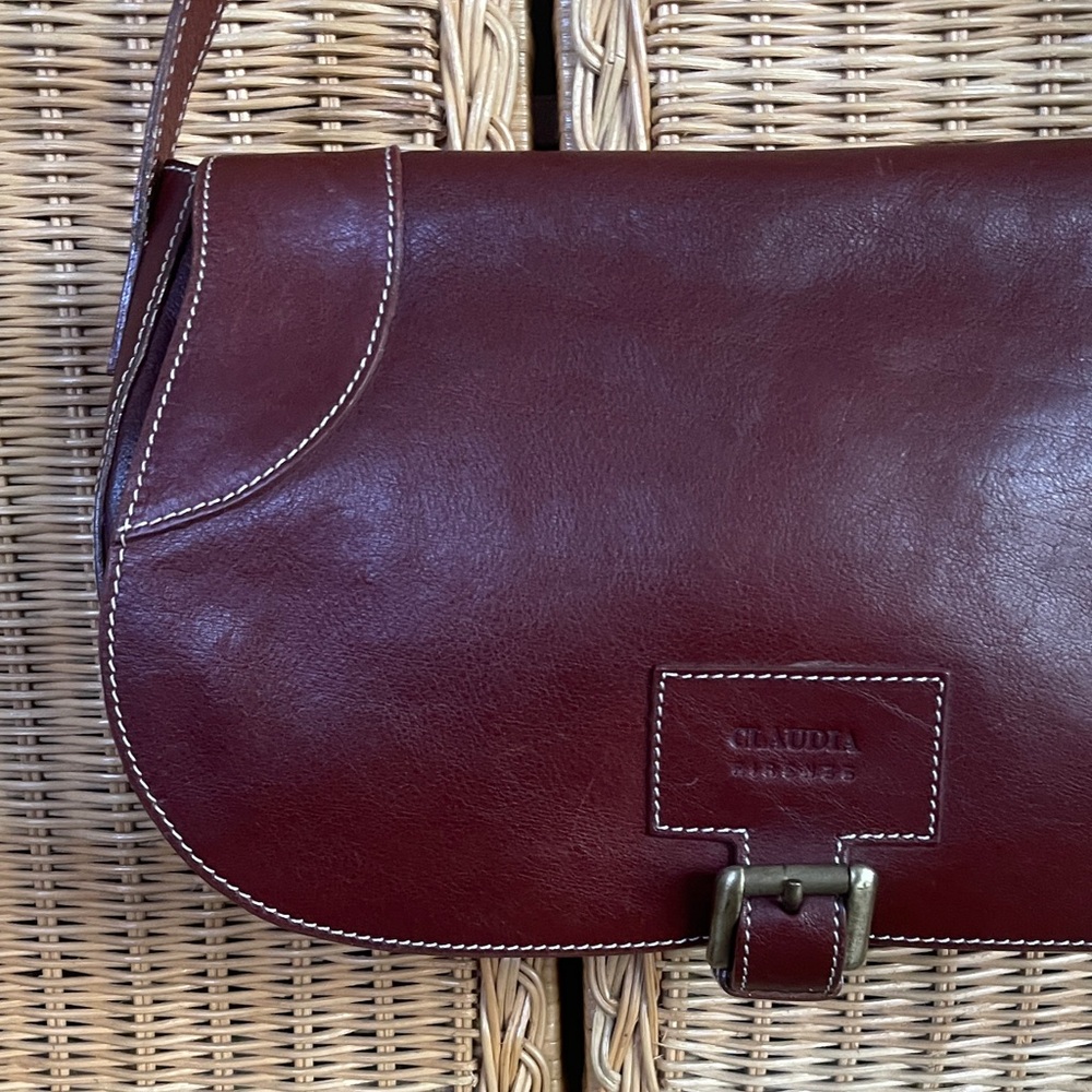 Vintage Claudia Firenze Brown Leather Saddle Shoulder Bag